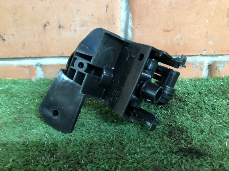 Форсунка омывателя фар Toyota Corolla E140 / E150 QF10N00008 контрактная