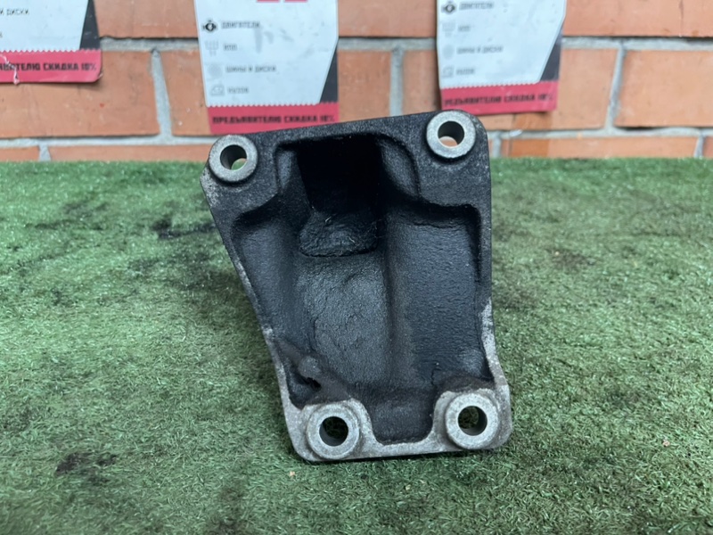 Подушка двигателя правая 3-series F30 N47D20C