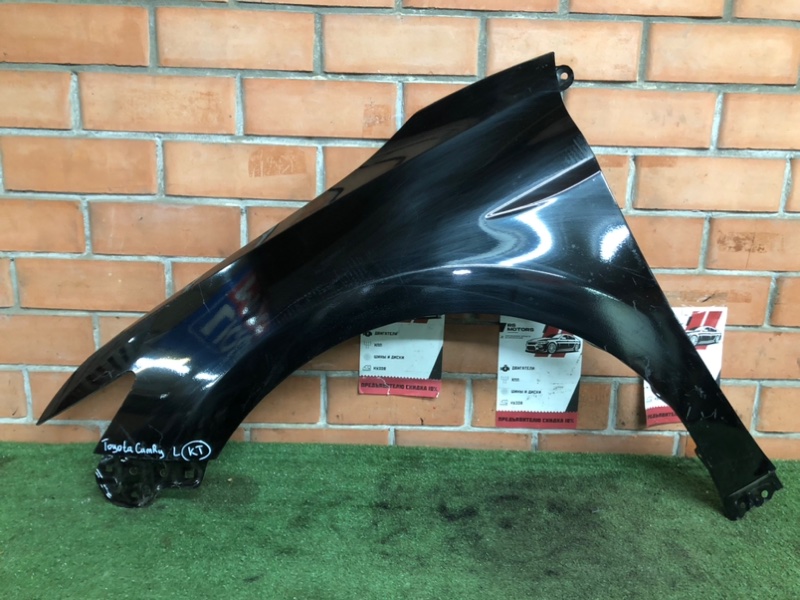 Запчасть крыло переднее левое Toyota Camry XV70 123456789 контрактная Крыло переднее левое Toyota Camry XV70 123456789 контрактная