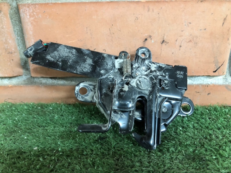 Запчасть замок капота Toyota Camry XV70 998877 контрактная Замок капота Toyota Camry XV70 998877 контрактная