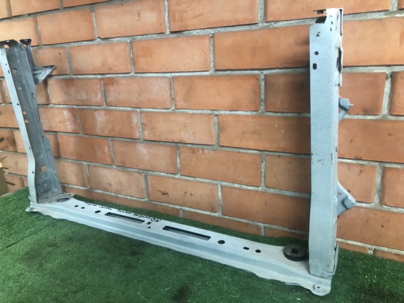 Рамка радиатора Toyota Camry XV70 Рамка радиатора Toyota Camry XV70