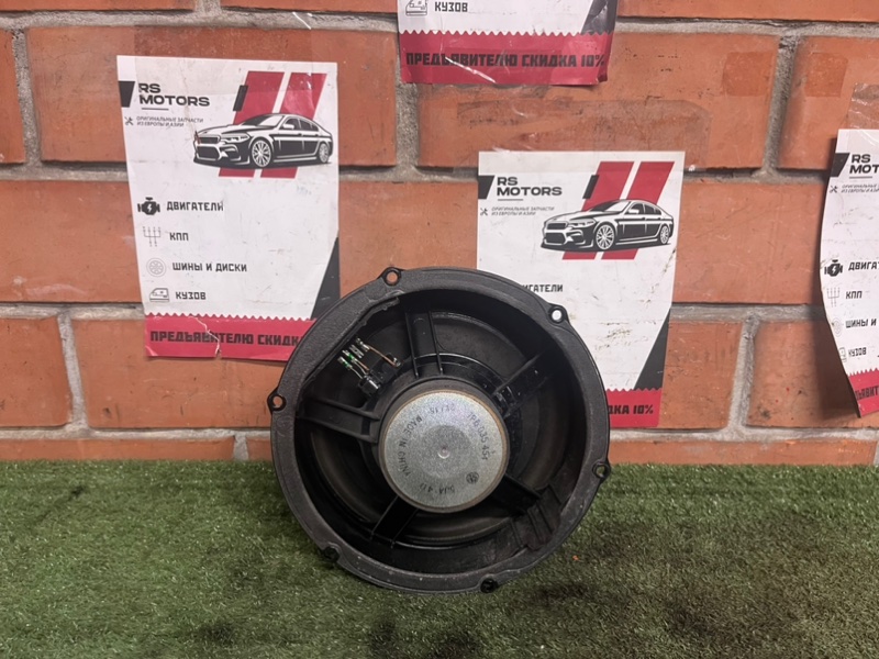 Динамик передний правый Touareg 2