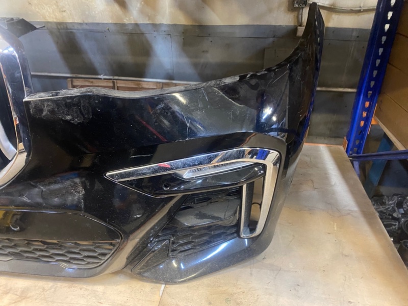 Бампер передний BMW X7 G07