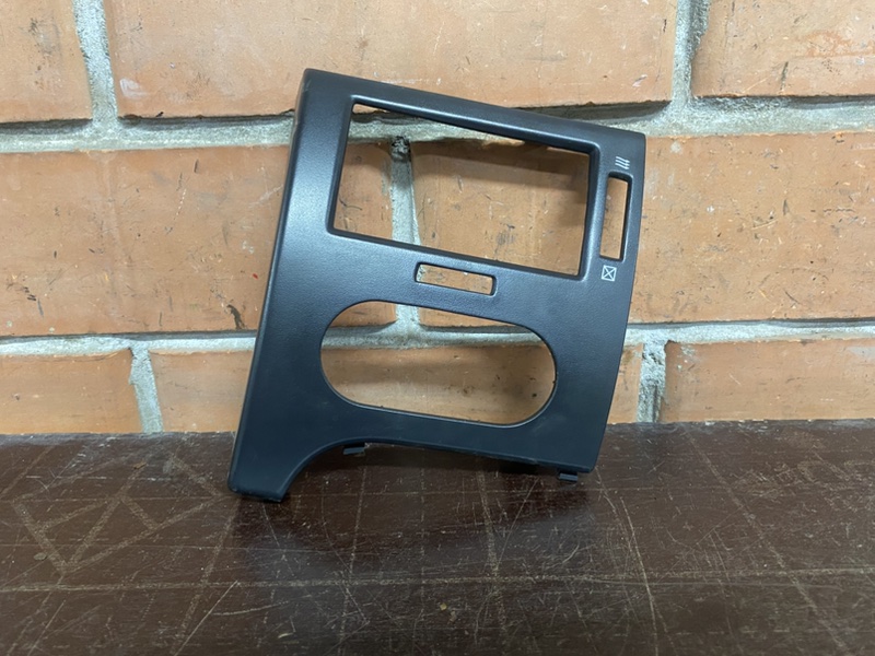 Накладка Торпеды левая Chevrolet Epica V250 80490148 контрактная