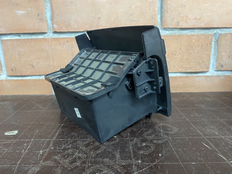 Бардачок Epica V250