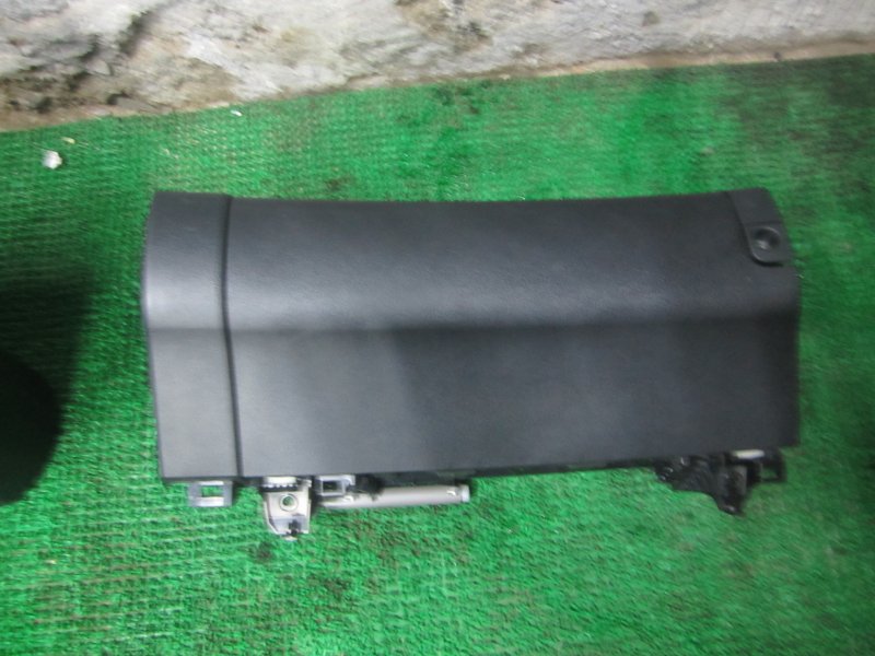 Бардачок Lexus HS250H ANF10 2AZ-FXE контрактная