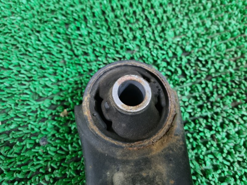 Рычаг передний правый Roomy 2019 M910A-0070740 1KR-FE