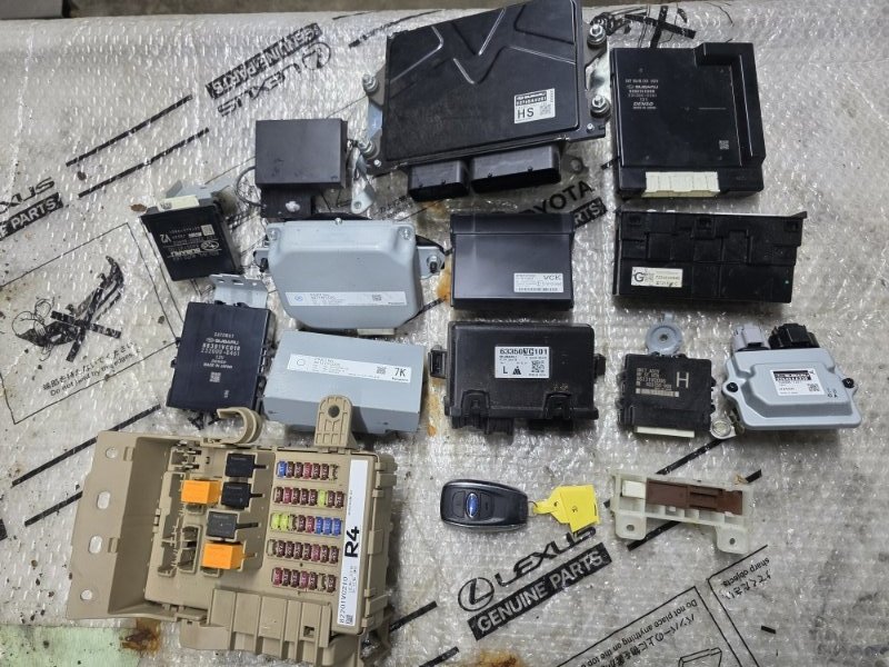 Электронный блок Subaru Levorg 2022 VN5 CB18 63350VC101 контрактная