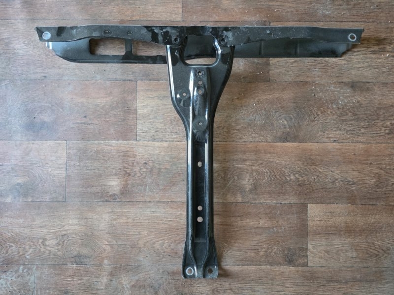 Рамка радиатора SUBARU Forester SK5 контрактная