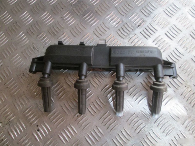 Запчасть катушка зажигания Peugeot 206 KFW 9635864980 контрактная Катушка зажигания Peugeot 206 KFW 9635864980 контрактная