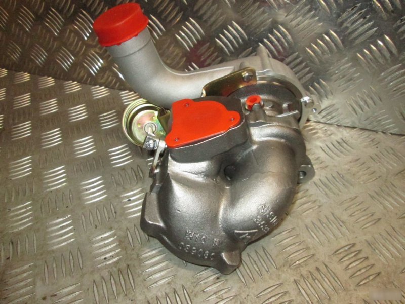 Турбина Audi A3 1997-2004 8L AGU AT06A145704K новая