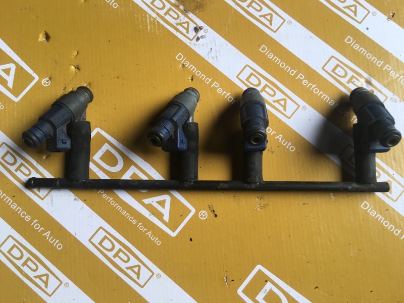 Запчасть форсунка топливная Volkswagen Golf 4 AQY 06A906031C контрактная Форсунка топливная Volkswagen Golf 4 AQY 06A906031C контрактная