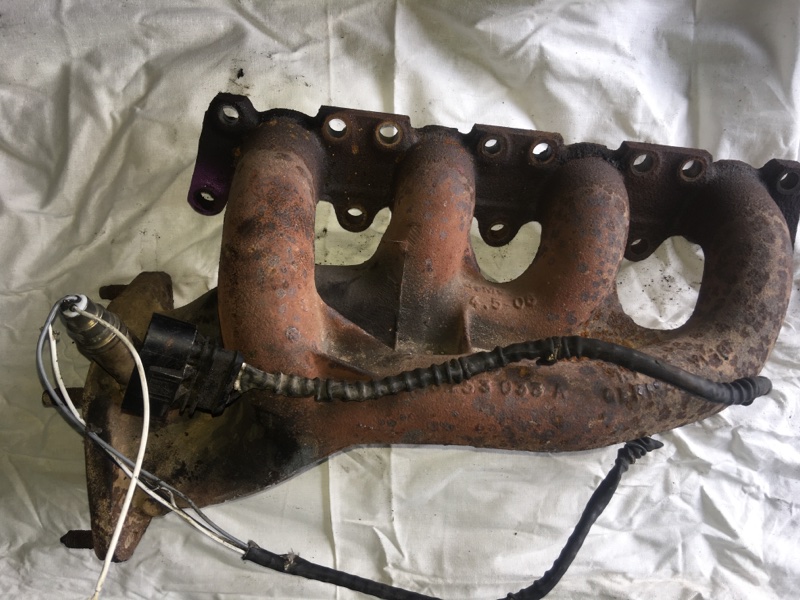 Выпускной коллектор Volkswagen Passat B5 ADR 058253033A контрактная