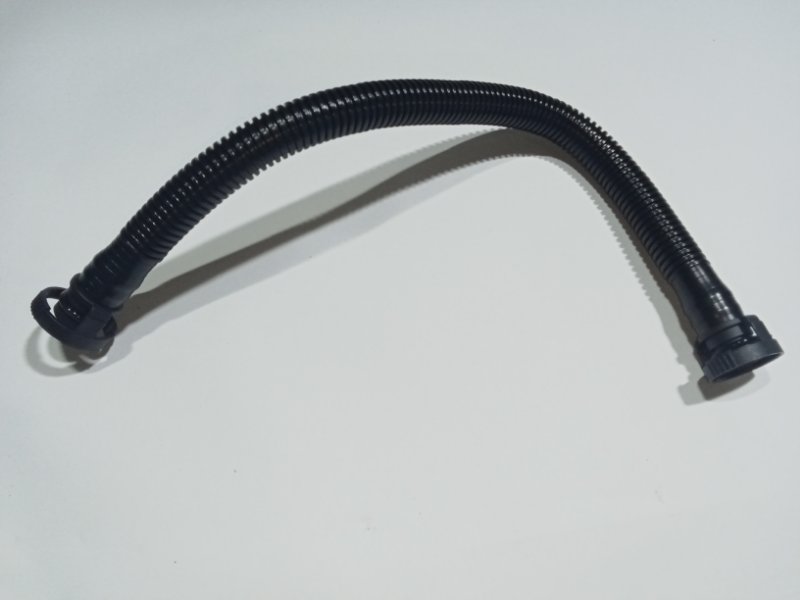 Шланг охлаждения Passat B5 ACK