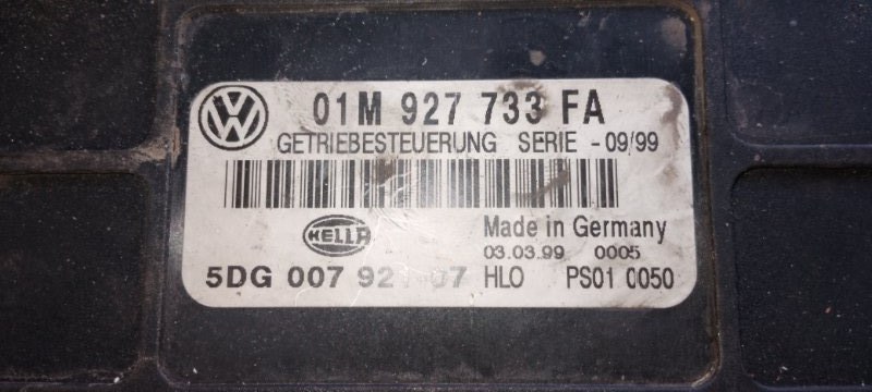 Блок управления АКПП Volkswagen Golf 1997-2001 AHF 01M927733FA контрактная