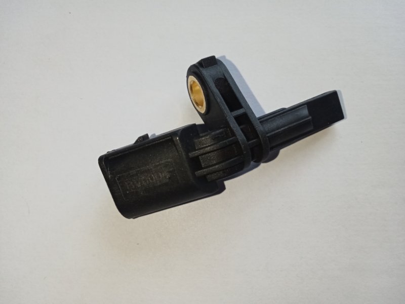 Датчик ABS передний левый Volkswagen Transporter 2003-2009 T5 RUN66208 новая