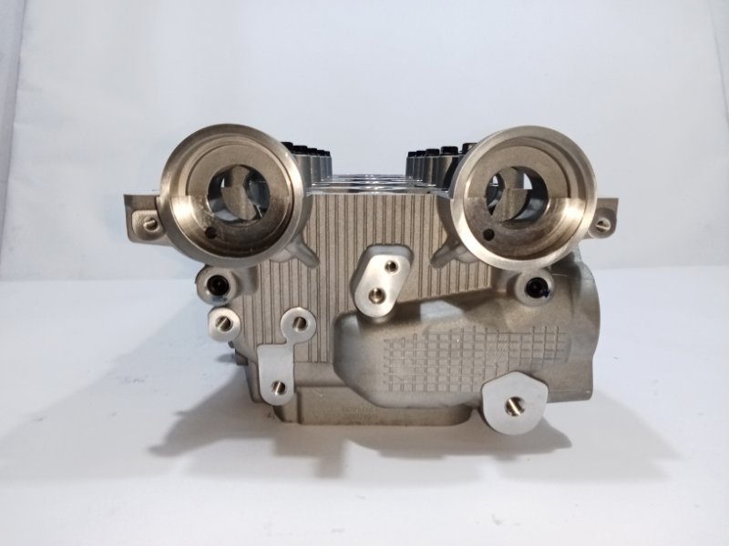 Головка блока цилиндров Lacetti 2005-2020 F16D3 Головка блока цилиндров Lacetti 2005-2020 F16D3