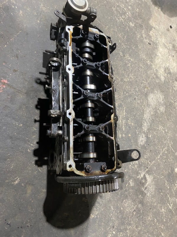 Гбц Volkswagen Golf 6 2004-2015 BSE 06B103351F контрактная