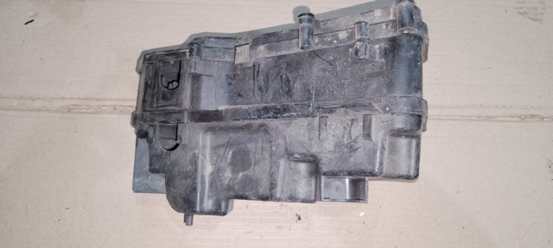 Корпус блока реле Q7 2007-2009 CAS