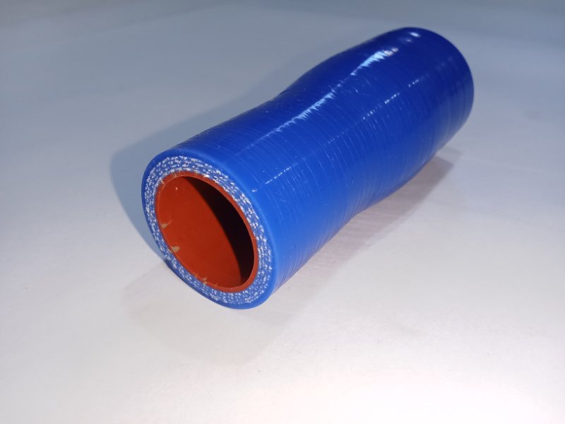 Патрубок силиконовый переходной D25*D32L100