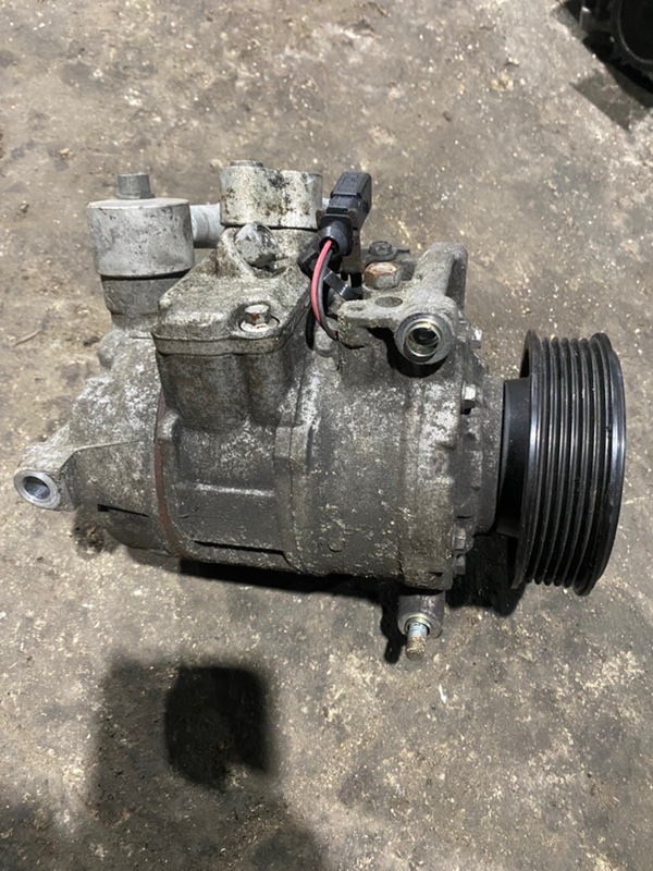 Компрессор кондиционера Audi A4 B6 BEX Компрессор кондиционера Audi A4 B6 BEX