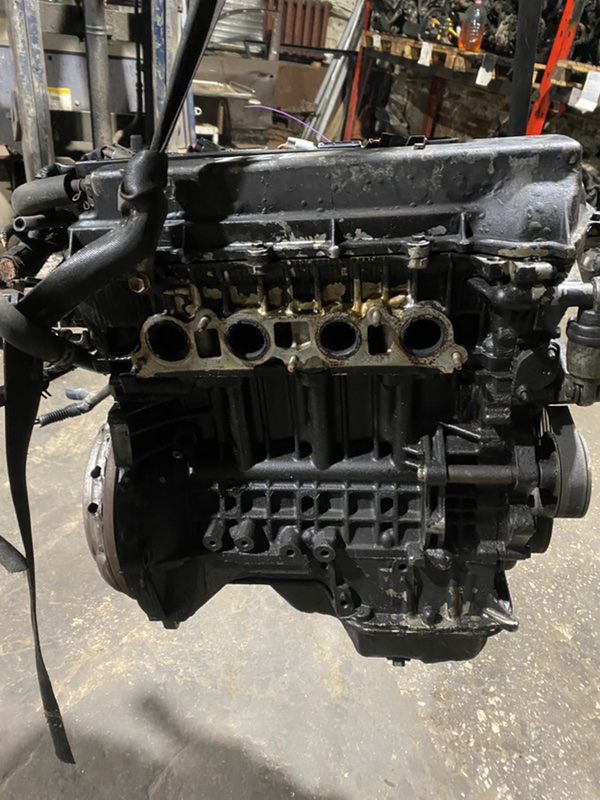 Двигатель Toyota Avensis T250 1ZZ