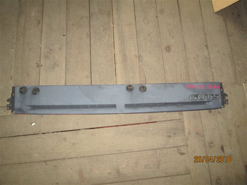 Планка под дворники передняя MITSUBISHI CANTER FB700 Б/У