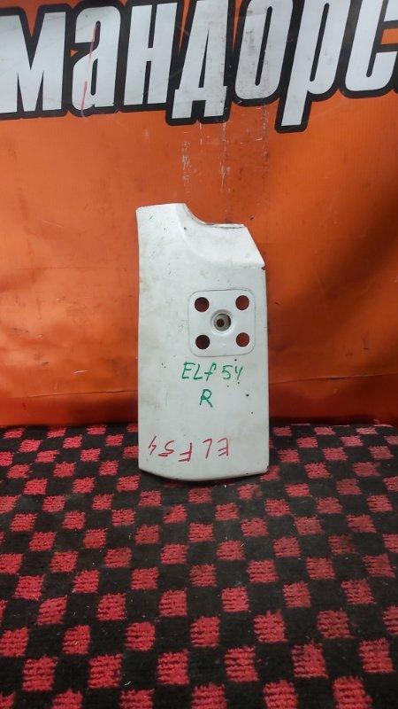 Щечка передняя правая ISUZU ELF NKR54 Б/У