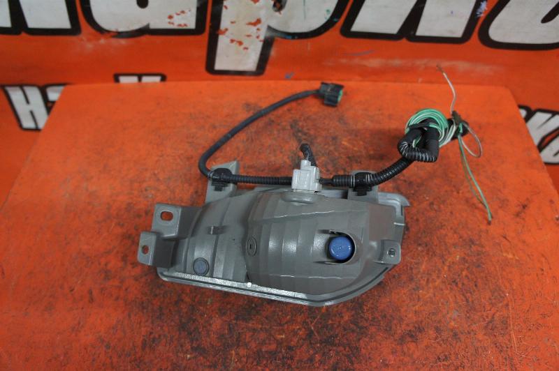 Поворотник бамперный передний правый PRIUS ALPHA 2012 ZVW41