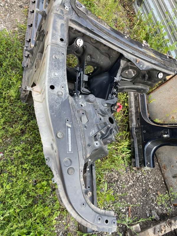 Запчасть четверть кузова передний правый BMW 2012 F10 N52B30 Б/У Четверть кузова передний правый BMW 2012 F10 N52B30 Б/У