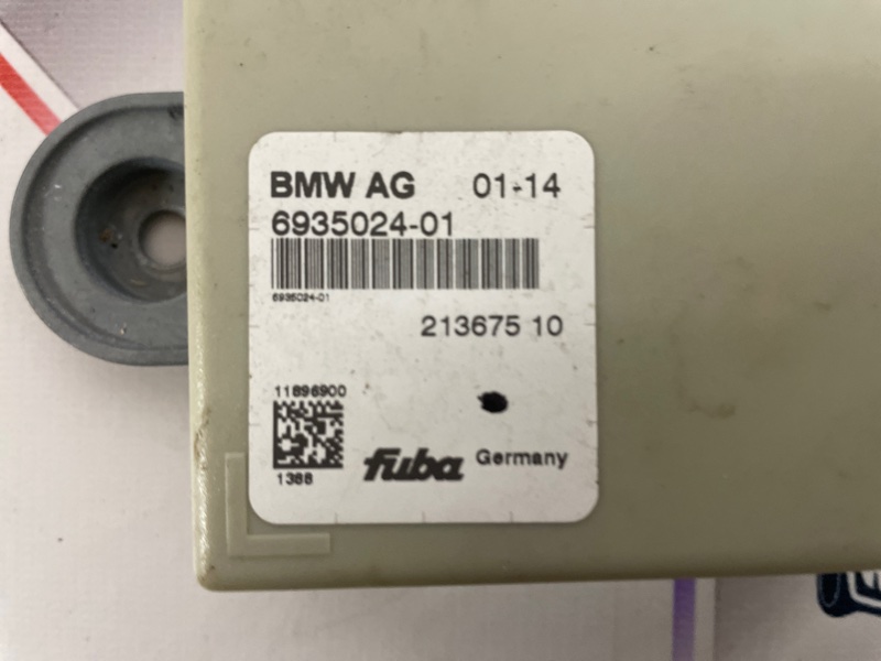 Блок антенн BMW F10 LCI N20B20B