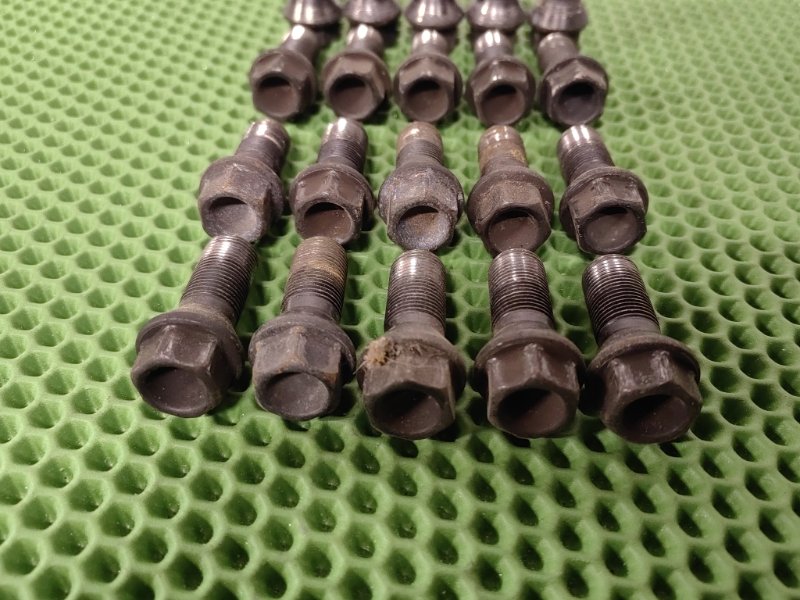 Болт колесный M14x1.25 X5 2008 E70 N52b30AF