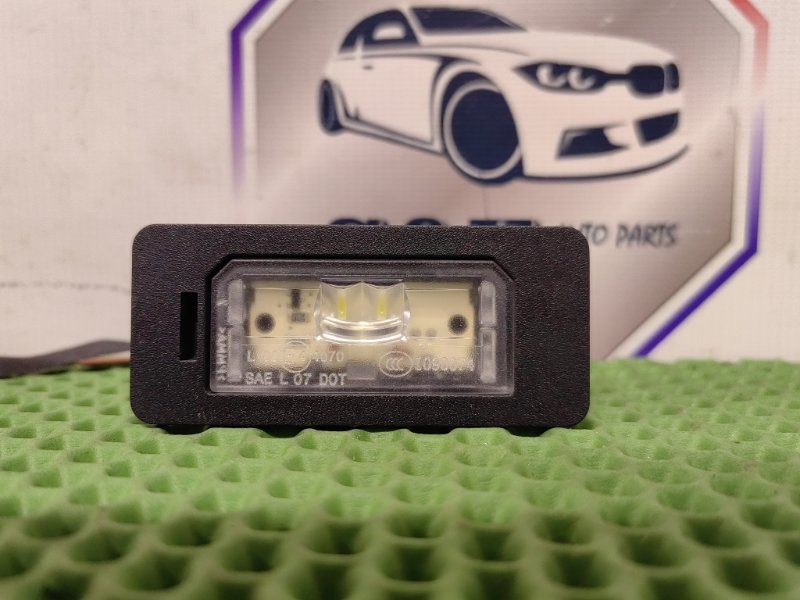 Подсветка номера BMW X1 2013 E84 N20B20A 63267193293 Б/У