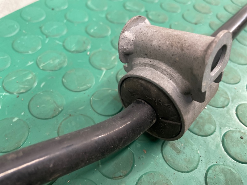 Стабилизатор задний E 2007 W211 272.943