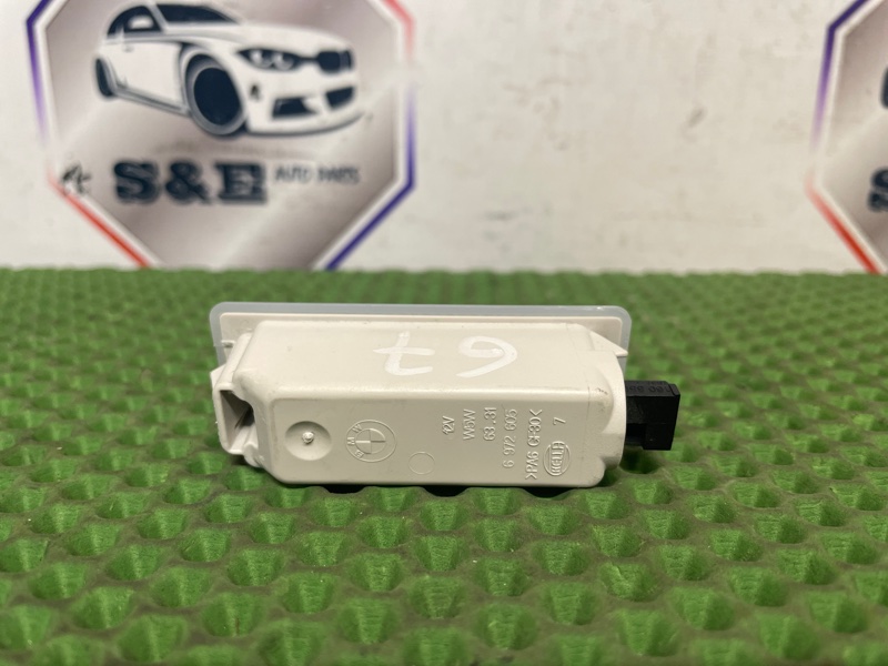 Плафон подсветки багажника X3 2011 F25 N52B30A