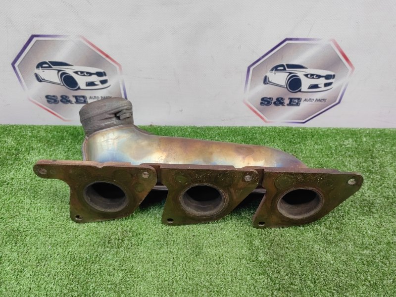 Выпускной коллектор правый Mercedes-Benz E 2007 W211 272.943 A2721400009 контрактная