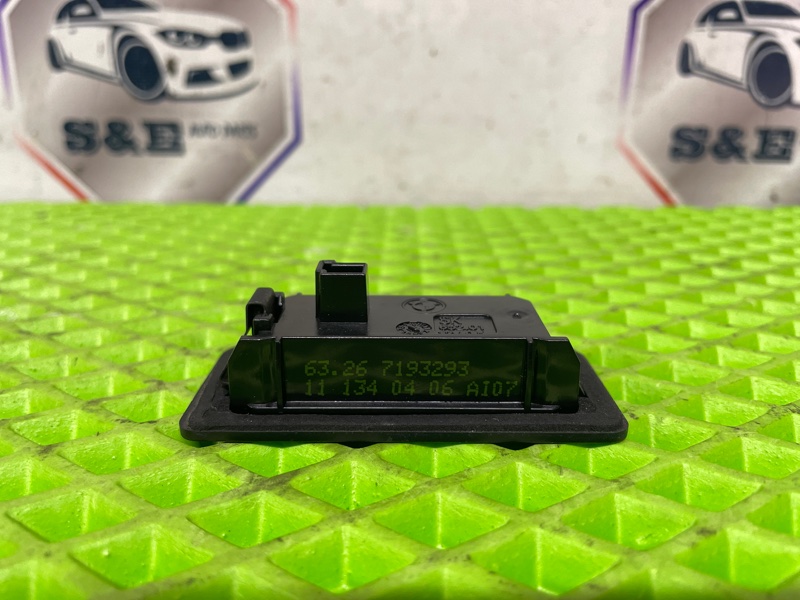 Плафон подсветки багажника BMW 5 F10 N55B30A