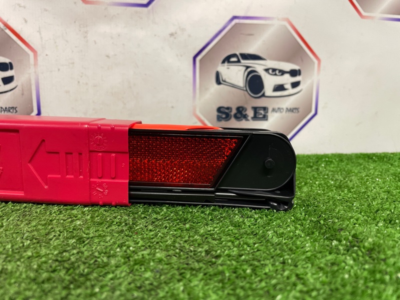 Знак аварийной остановки BMW X5 E70 LCI n55b30a