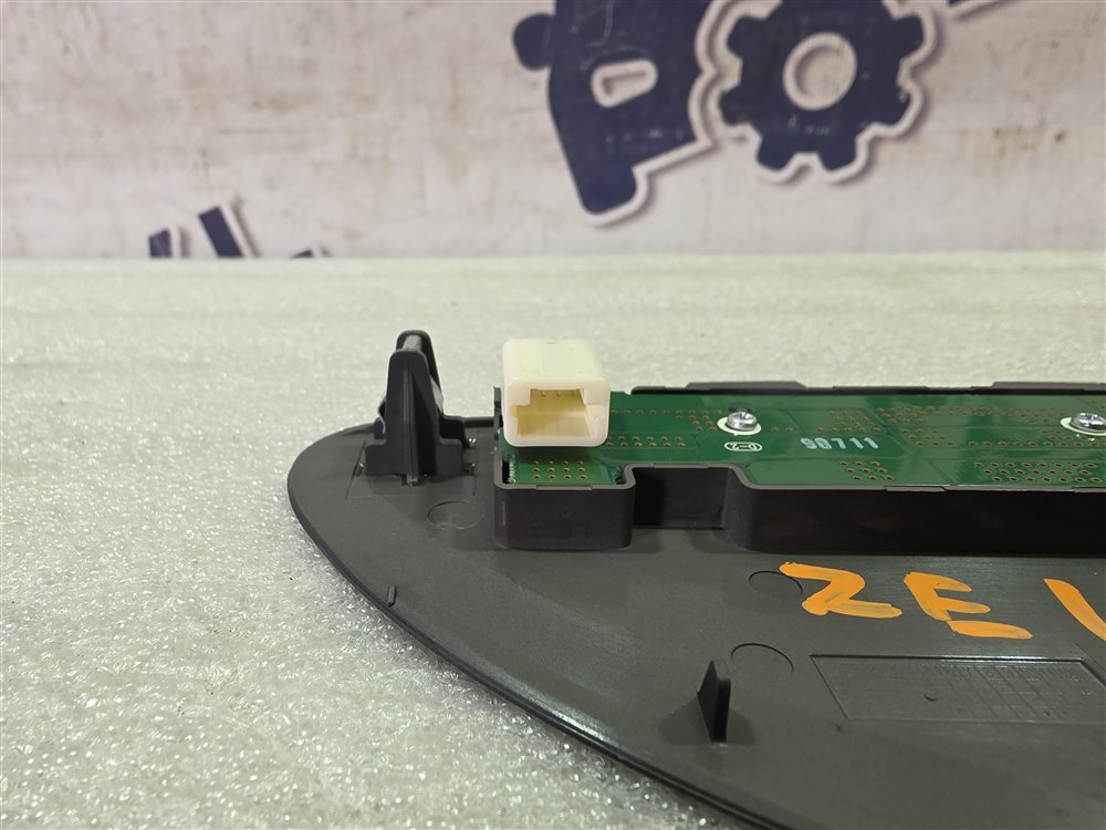 Индикатор зарядки Leaf 2019 ZE1 EM57 Индикатор зарядки Leaf 2019 ZE1 EM57