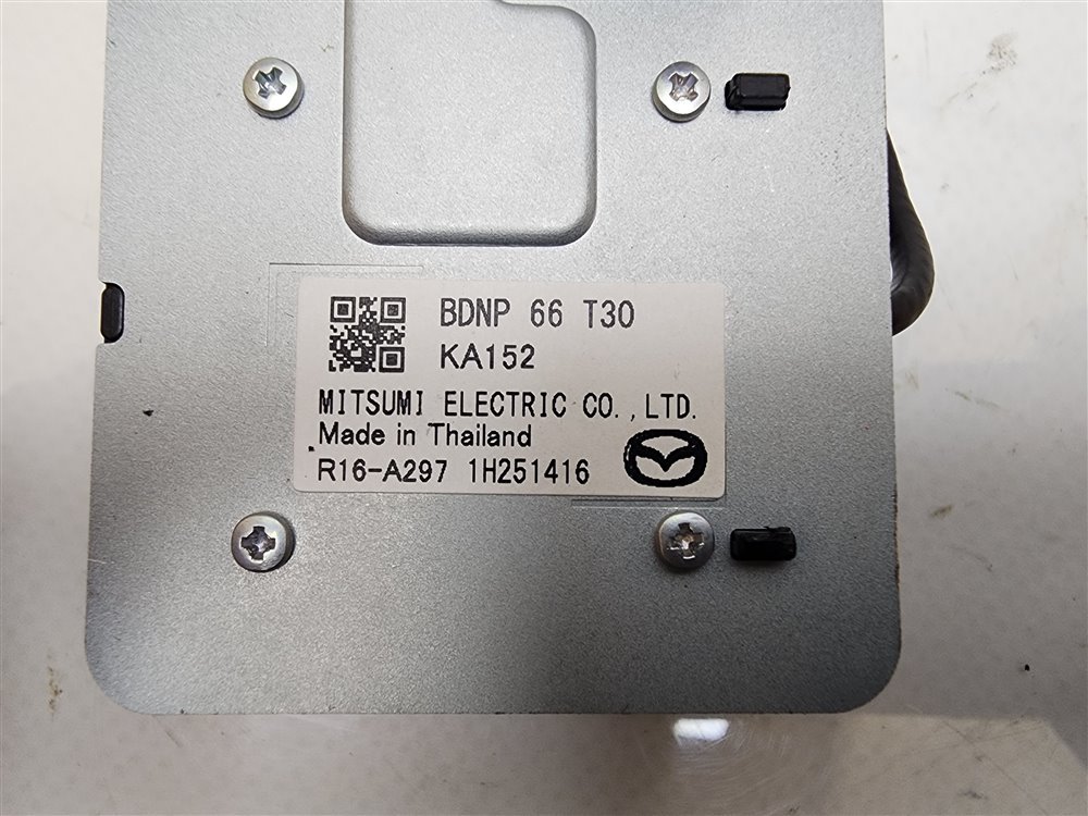 Блок управления антенной cx-30 2021 DM8P S8