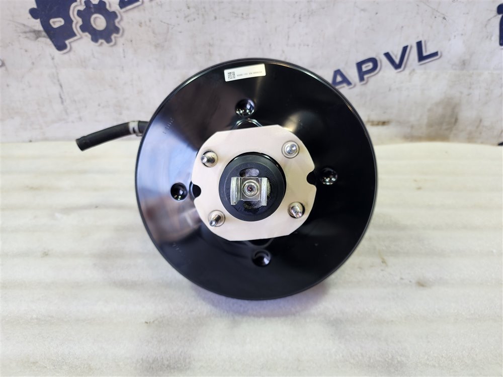 Главный тормозной цилиндр с вакуумником mazda cx-30 DM8P S8