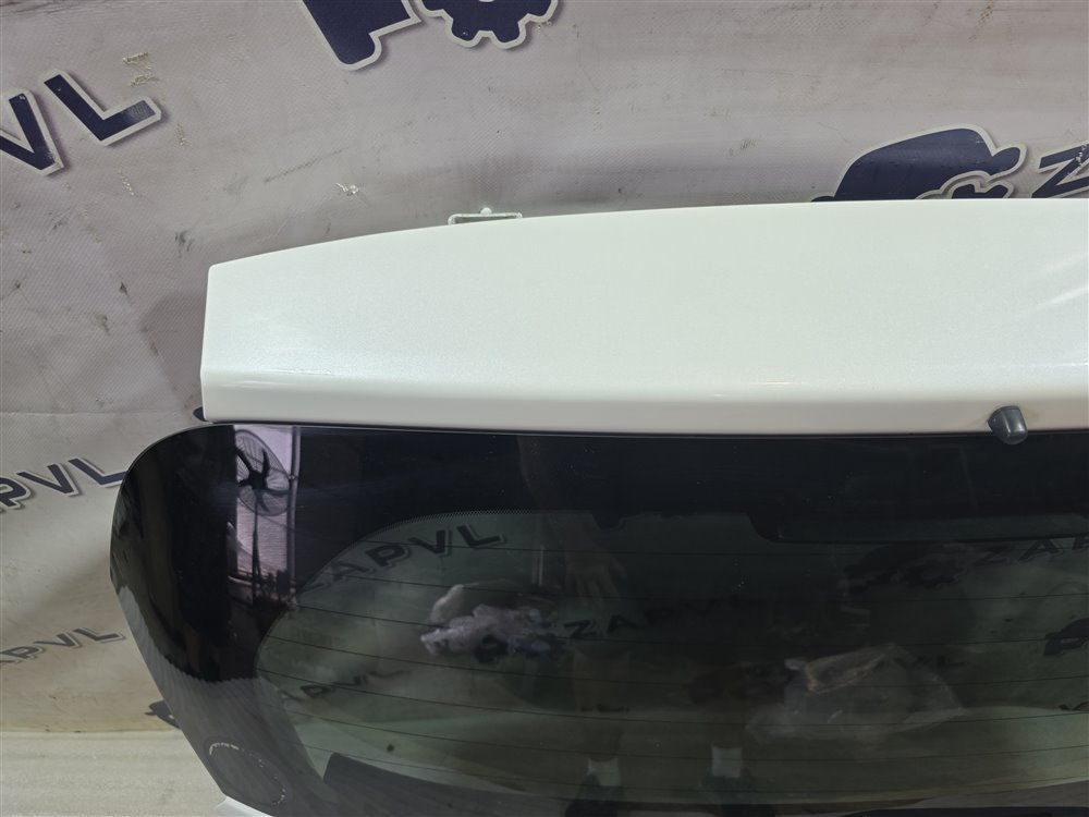 Дверь багажника Nissan Note e power HE12 EM57