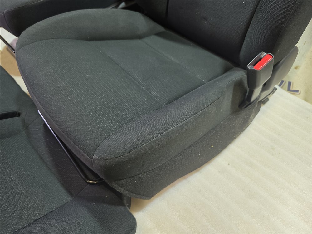 Сиденья комплект Corolla Axio 2020 NRE161 2NR Сиденья комплект Corolla Axio 2020 NRE161 2NR