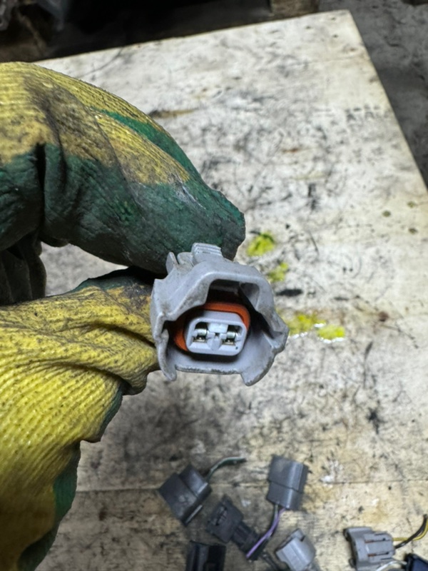 Разъём Primera 2003 P12 QG18-DE