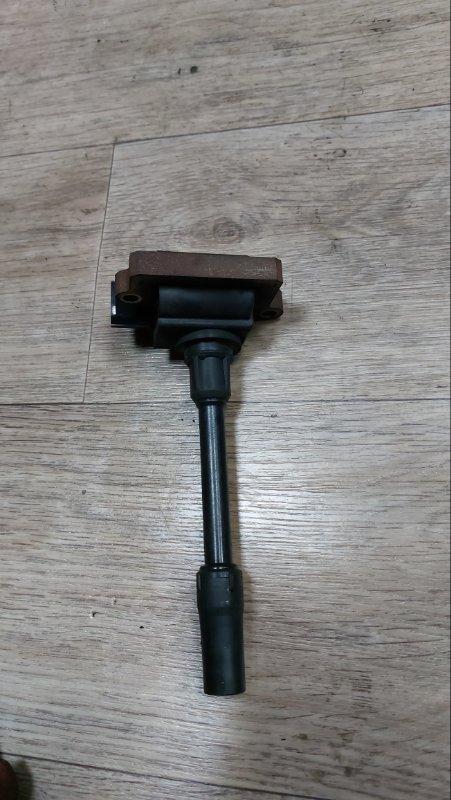 Катушка зажигания Mitsubishi Dion CR6W 4G94