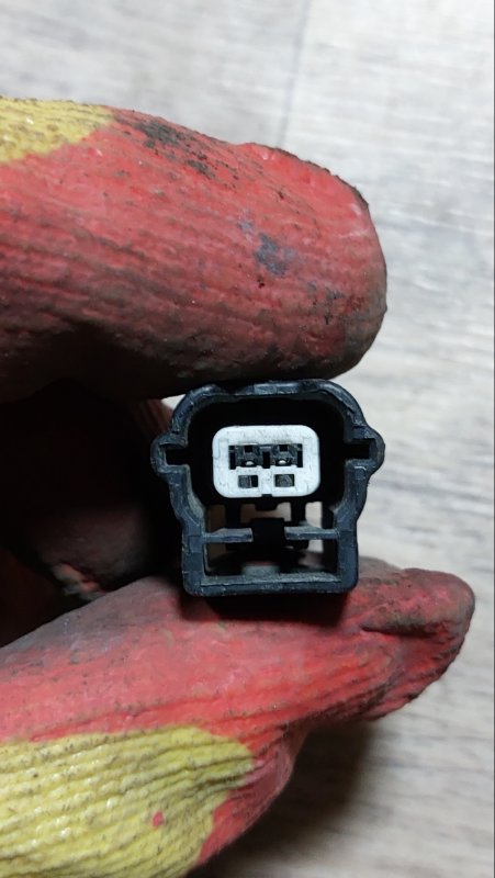 Разъём Serena 2008 C25 MR20-DE