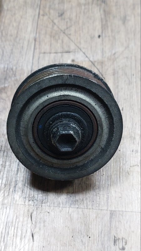 Запчасть ролик натяжной Toyota Belta 2008 SCP92 2SZ-FE - контрактная Ролик натяжной Toyota Belta 2008 SCP92 2SZ-FE - контрактная