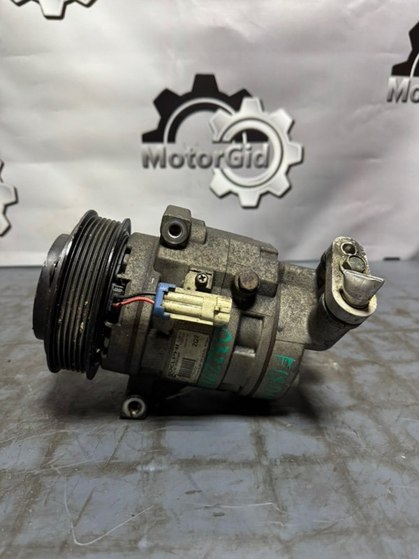 Запчасть компрессор кондиционера Chevrolet Cruze 2012 J300 F18D4 687997689 контрактная Компрессор кондиционера Chevrolet Cruze 2012 J300 F18D4 687997689 контрактная