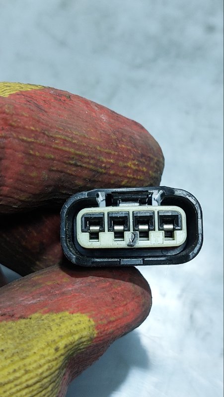 Разъём Wish 2005 ZNE14 1ZZ-FE