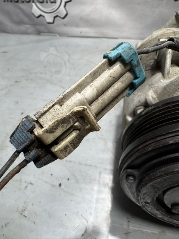 Компрессор кондиционера Corsa 2008 X01 Z14XEP